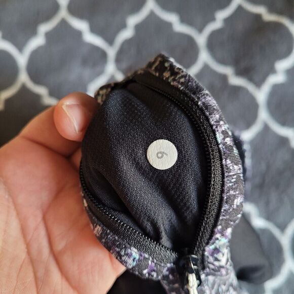 Lululemon Run Speed Shorts 6 Stretchy Lined Black Rocky Sand Dune Toothpaste - Picture 2 of 10